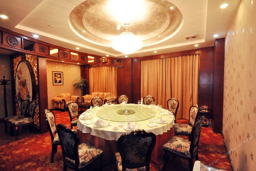 Huangzu International Hotel 懐化市 エクステリア 写真