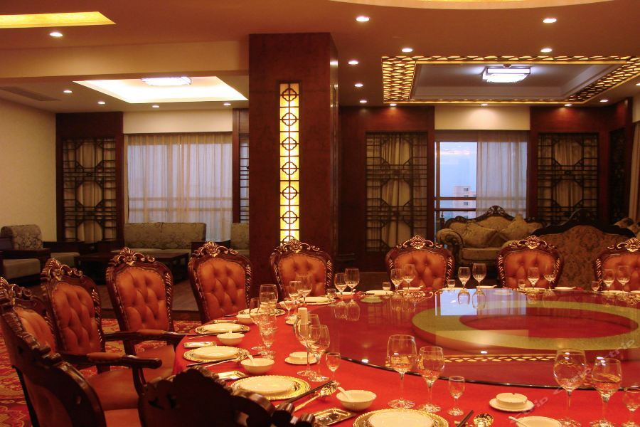 Huangzu International Hotel 懐化市 エクステリア 写真